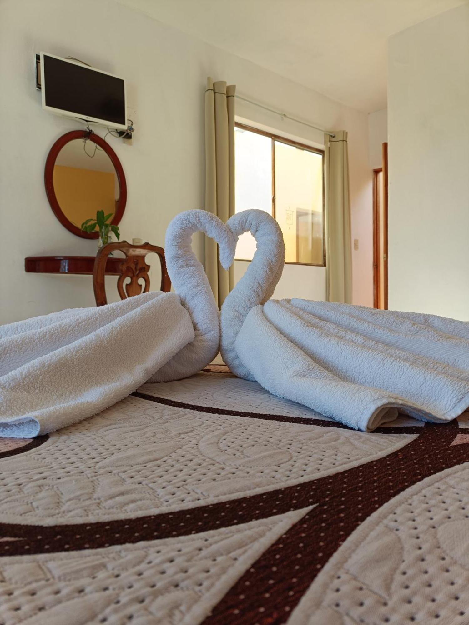 Hotel Camelinas Area Blanca ปาทซ์คูเอโร ภายนอก รูปภาพ